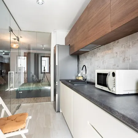 Kondo Studio I Roka Residence, Timpuri Noi Bukareszt