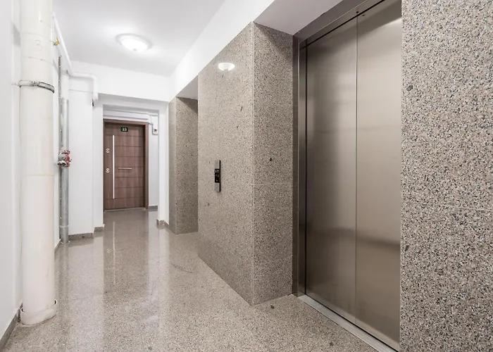 Kondo Studio I Roka Residence, Timpuri Noi Bukareszt