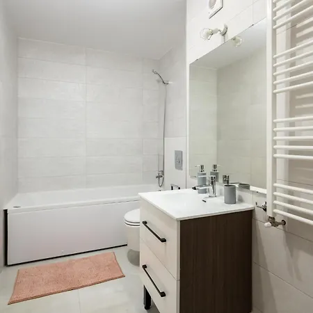 Apartment Kondo Studio I Roka Residence, Timpuri Noi *