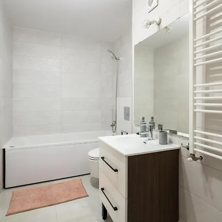 Apartment Kondo Studio I Roka Residence, Timpuri Noi *